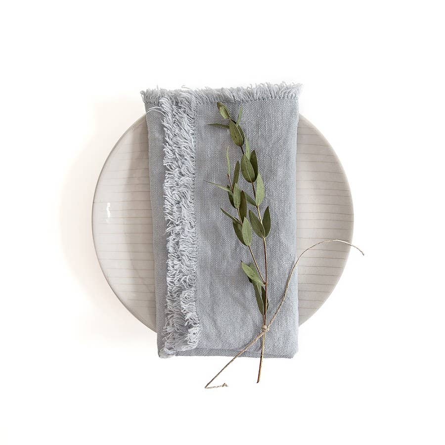 Linen Napkins with Fringes in Light Grey - Set of 2