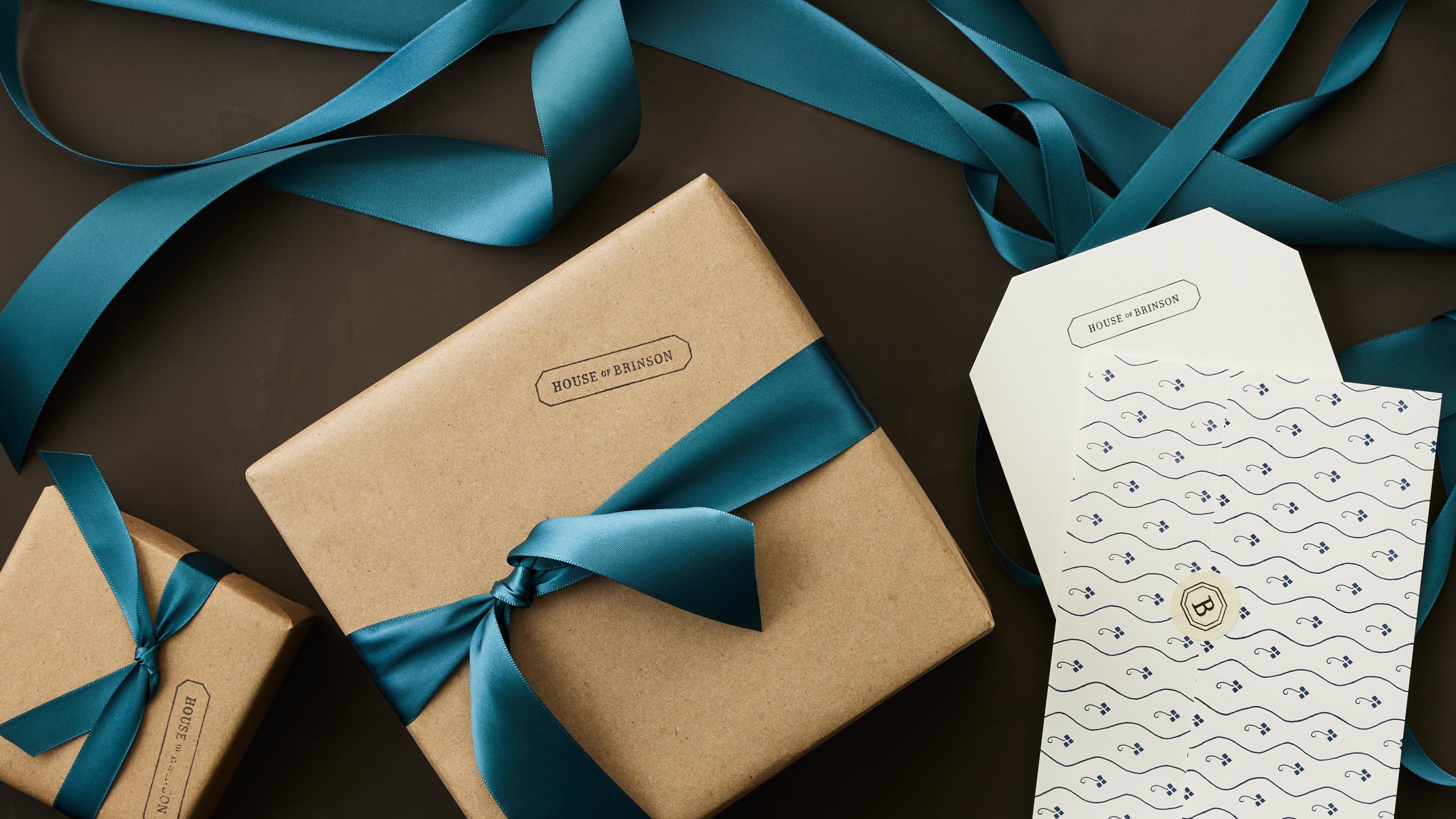 HOLIDAY GIFT GUIDE